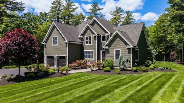 50 Elm St, Plympton, MA 02367 - view of front facade featuring a front lawn
