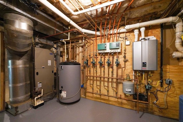 50 Elm St, Plympton, MA 02367 - utility room featuring water heater