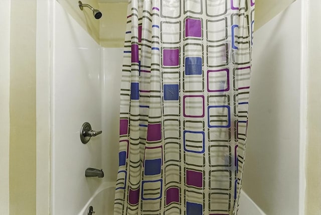 26 Waterville Ln, Shrewsbury, MA 01545 - bathroom featuring shower / bath combo