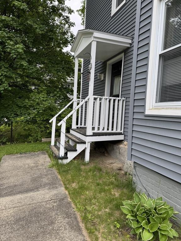 348 Fairmount St, Fitchburg, MA 01420 - view of property exterior