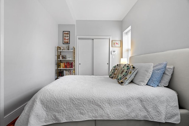 bedroom featuring a closet