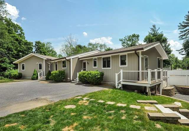 30 Pheasant Ln, Pembroke, MA 02359 - view of single story home