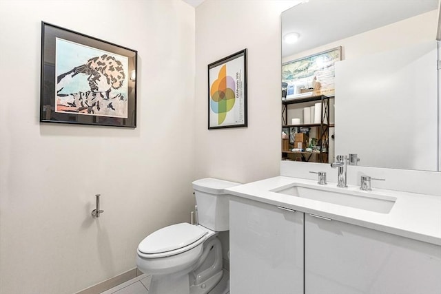 121 Portland St Unit Ph3, Boston, MA 02114 - bathroom featuring vanity and tile patterned floors