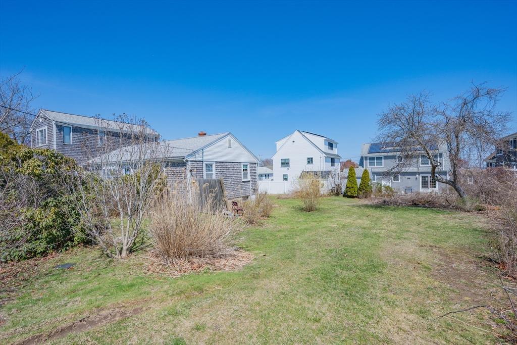 49 Almy Ave, Sandwich, MA 02563