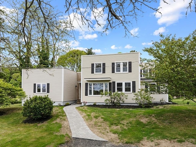 67 Great Neck Rd, Wareham, MA 02571 - view of front of house with a front lawn