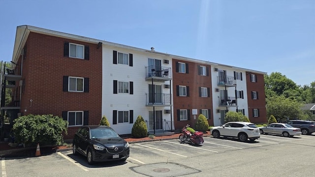 56 Edgeworth St Unit 14, Worcester, MA 01605 - view of apartment building / complex featuring uncovered parking
