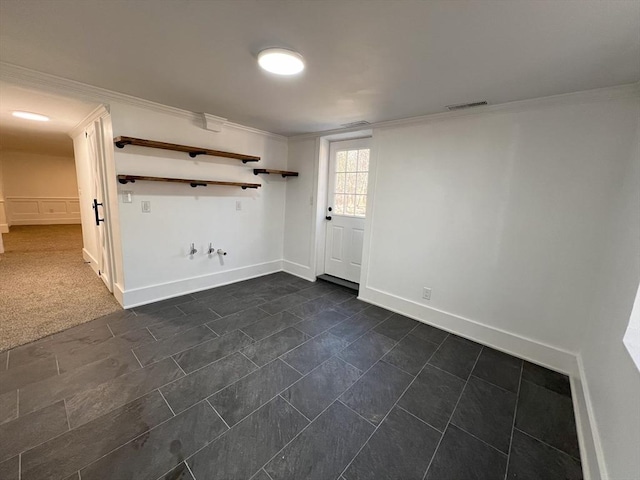 512 Lincoln St, Duxbury, MA 02332 - unfurnished room with crown molding and baseboards