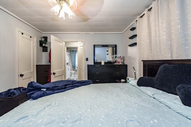 276 Oak St, Springfield, MA 01151 - bedroom featuring crown molding and a decorative wall