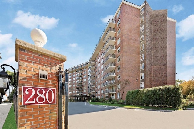 280 Boylston St Unit 511, Newton, MA 02467 - view of apartment building / complex