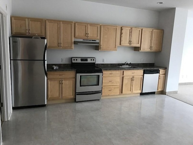 531 Main St Unit 203, Worcester, MA 01608 - kitchen featuring appliances with stainless steel finishes, under cabinet range hood, dark countertops, a sink, and recessed lighting