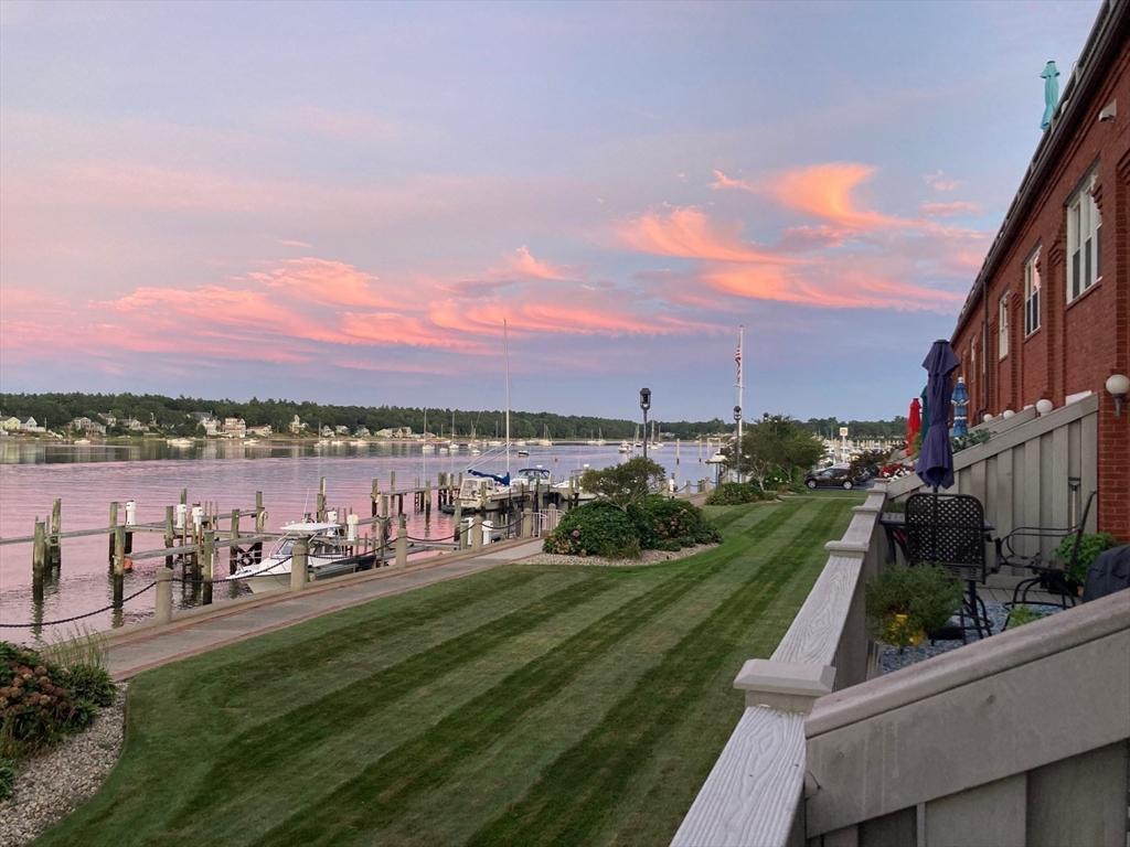 view of water feature with a boat dock