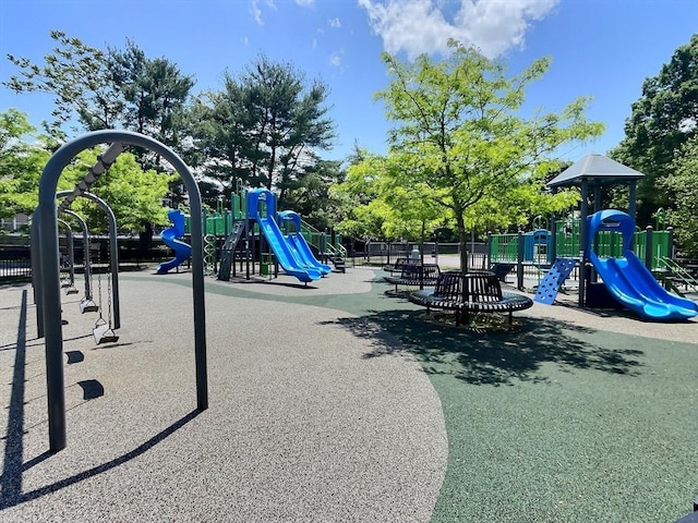 5257 Washington St Unit 5257, Boston, MA 02132 - view of communal playground