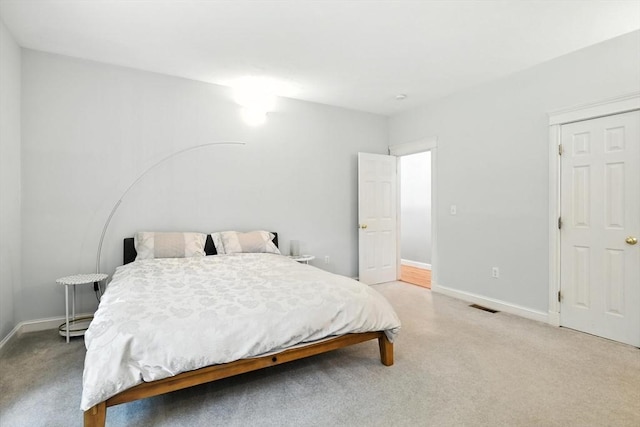 19 Hawthorn Rd, Amherst, MA 01002 - carpeted bedroom featuring baseboards