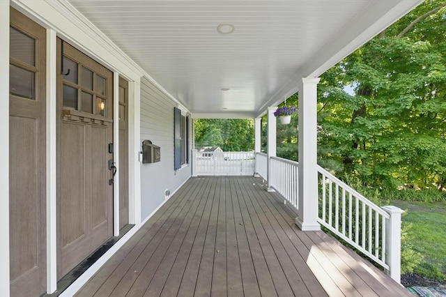 290 Lyman Rd, Milton, MA 02186 - view of porch
