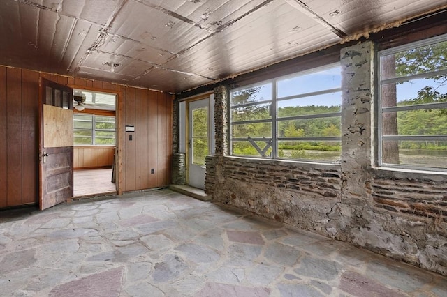 3 Cranberry Meadow Shore Rd, Charlton, MA 01507 - view of unfurnished sunroom