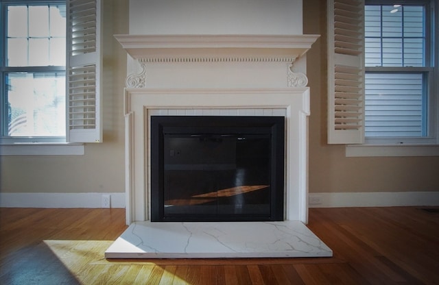 interior details with hardwood / wood-style flooring