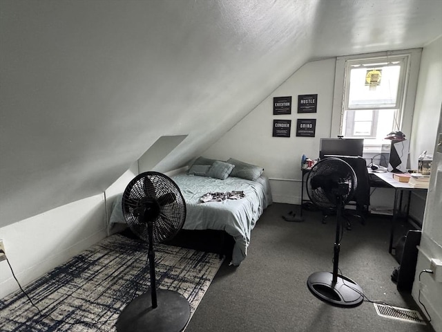 40 Freeman St, Framingham, MA 01702 - bedroom with lofted ceiling and an office area