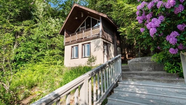 28 Philmart Dr, New Ipswich, NH 03071 - view of stairway