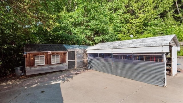 28 Philmart Dr, New Ipswich, NH 03071 - view of garage