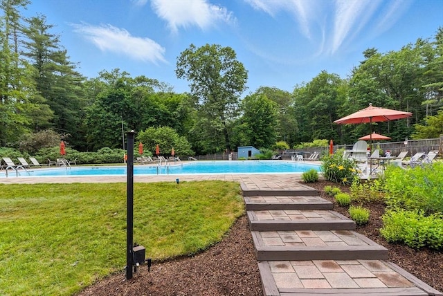 611 Old Stone Brk Unit 611, Acton, MA 01718 - view of community pool