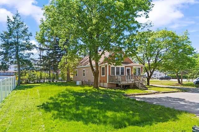 206 Pleasant St, North Andover, MA 01845 - view of side of property