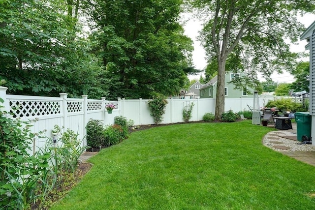 113 Edgehill Rd Unit 113, Norwood, MA 02062 - view of fenced backyard