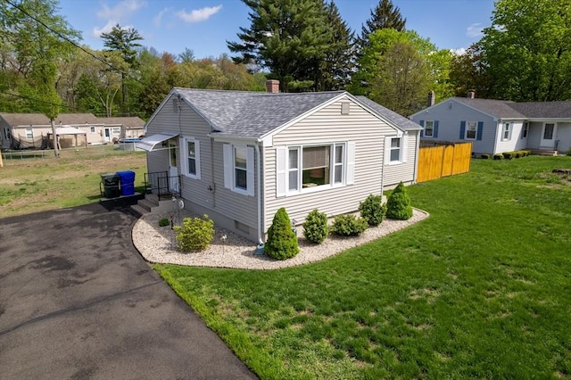view of outbuilding with driveway