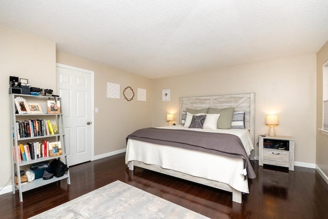 3 Beals Cv Unit F, Hingham, MA 02043 - bedroom featuring baseboards and wood finished floors