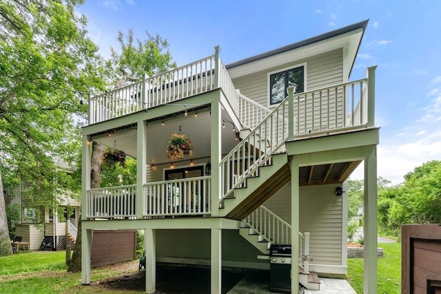 103 Warwick Rd Unit 103, Newton, MA 02465 - rear view of property with stairs