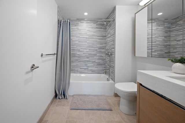 100 Lovejoy Wharf Unit 6J, Boston, MA 02114 - full bathroom with shower / tub combo with curtain, toilet, vanity, recessed lighting, and baseboards