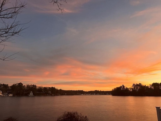 371-377 Franklin St, Wrentham, MA 02093 - water view