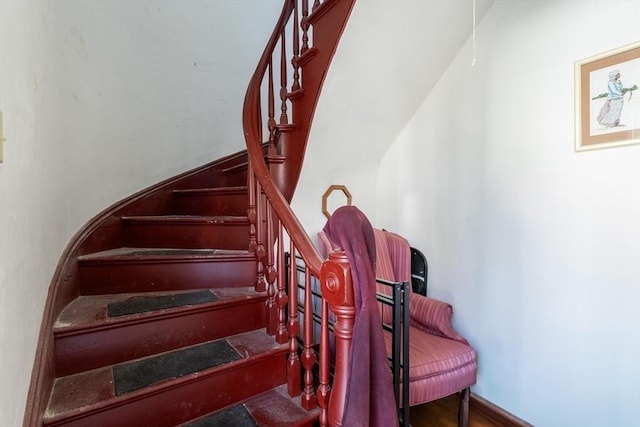 282 Palmer St, New Bedford, MA 02740 - view of stairs