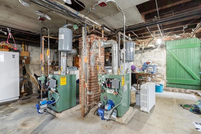 282 Palmer St, New Bedford, MA 02740 - utilities featuring a heating unit