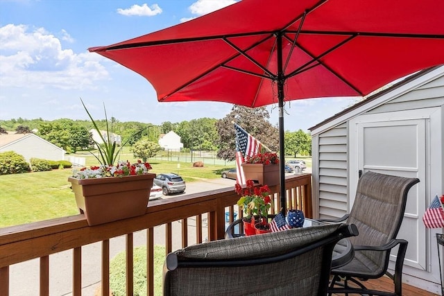 193 Patrick Rd Unit 193, Tewksbury, MA 01876 - deck with a yard