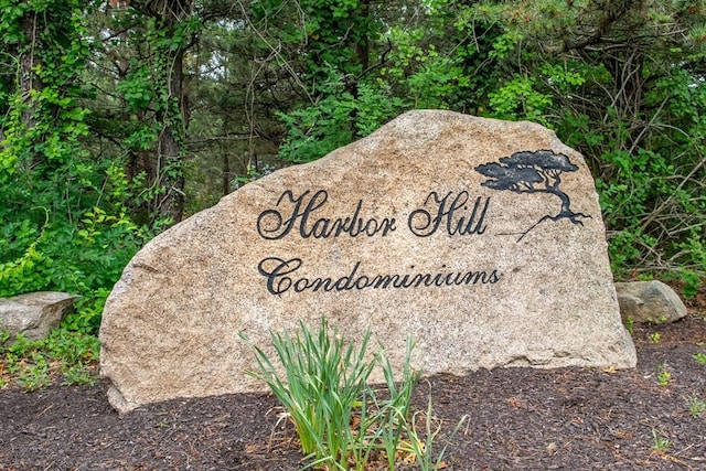 17 Harbor Hl Unit 17, Bourne, MA 02532 - view of community sign
