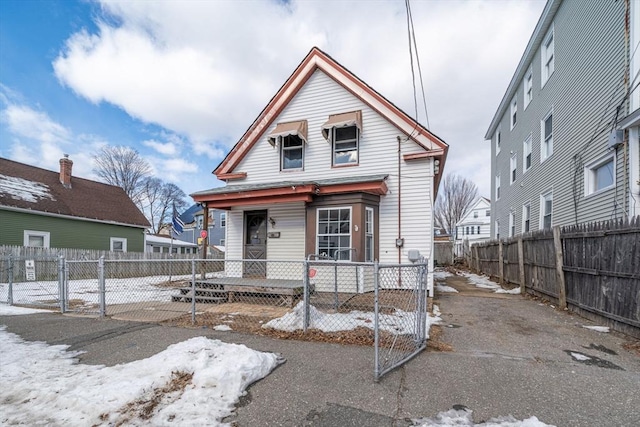 view of front of house with a porch