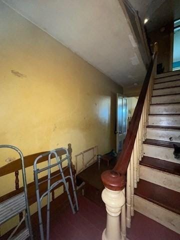 268-270 Providence Rd, Grafton, MA 01560 - view of stairway
