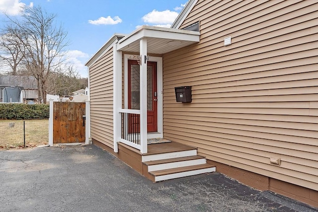 view of property entrance