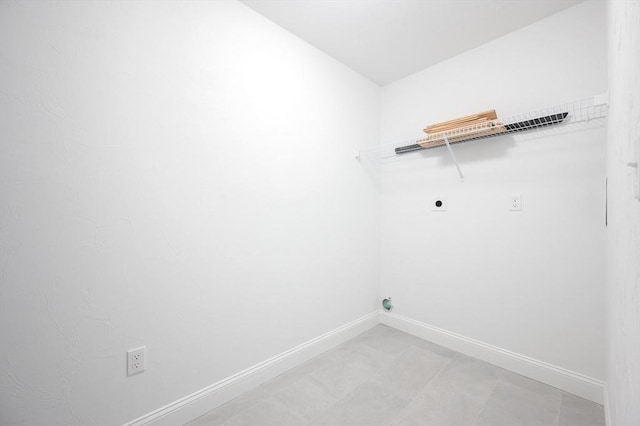 142 Tispaquin St, Middleboro, MA 02346 - clothes washing area with hookup for an electric dryer and baseboards