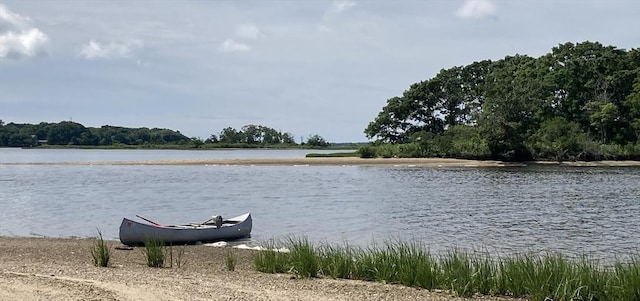 0 Pettey Ln, Westport, MA 02790