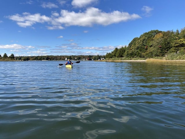 0 Pettey Ln, Westport, MA 02790