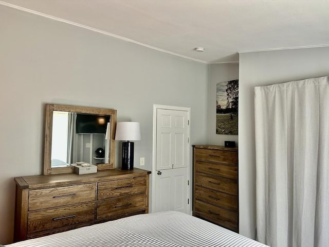 20 Benson St, Middleboro, MA 02346 - bedroom featuring crown molding