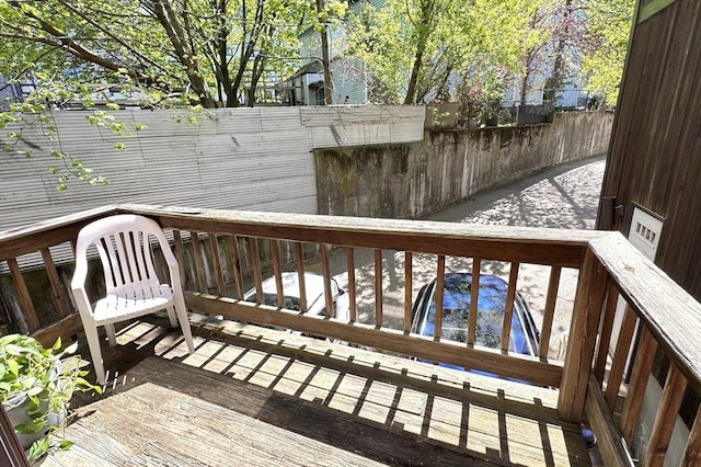 deck with fence