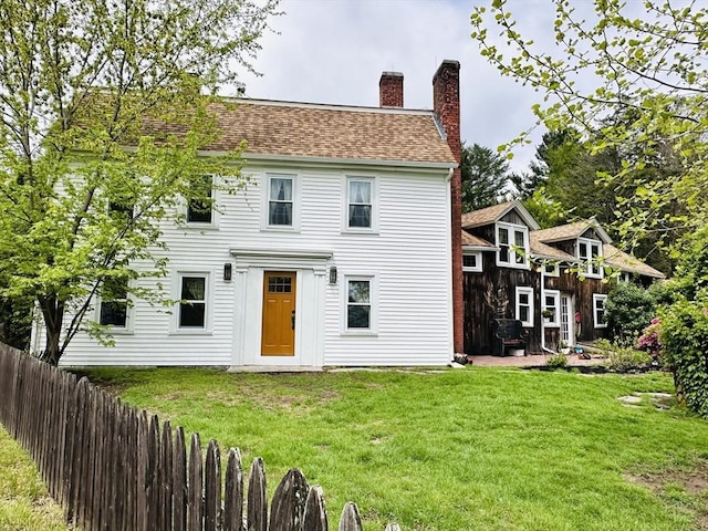 5 Putnam Hill Rd, Sutton, MA 01590 - rear view of property featuring a chimney