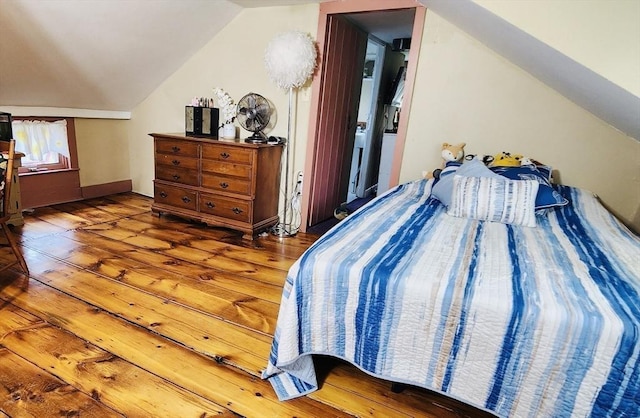 5 Putnam Hill Rd, Sutton, MA 01590 - bedroom featuring vaulted ceiling and hardwood / wood-style floors