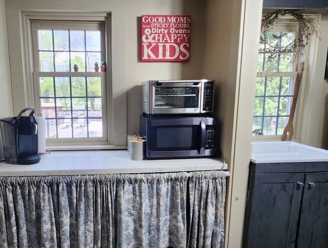 5 Putnam Hill Rd, Sutton, MA 01590 - detailed view of stainless steel microwave