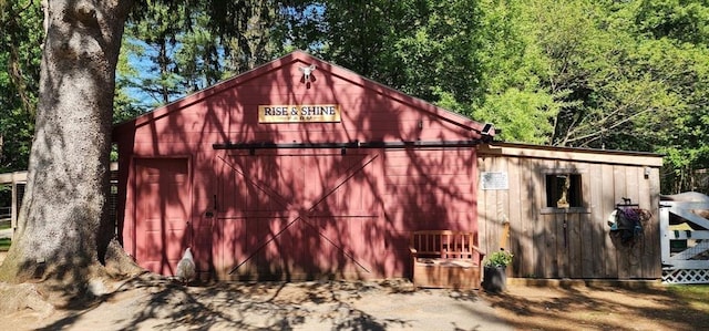 5 Putnam Hill Rd, Sutton, MA 01590 - view of barn
