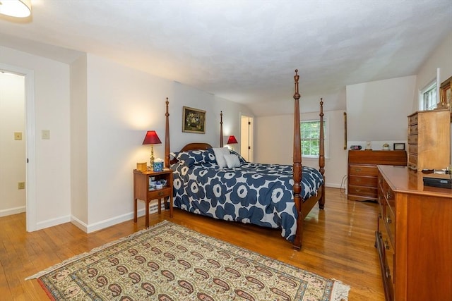 9 Horseshoe Rd, Chelmsford, MA 01824 - bedroom featuring light wood-type flooring and baseboards