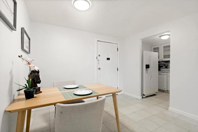 215 Winter St Unit 5R, Weymouth, MA 02188 - dining space featuring baseboards