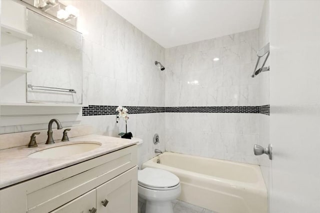 215 Winter St Unit 5R, Weymouth, MA 02188 - bathroom with vanity, washtub / shower combination, and tile walls